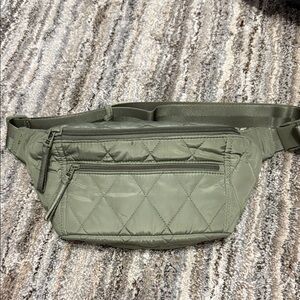 Vera Bradley Quilted Green Belt Bag